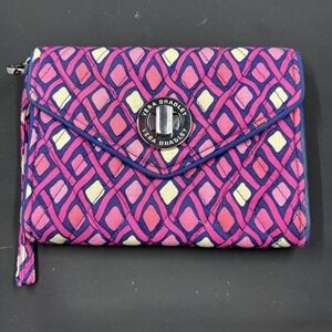 Vera Bradley Your Turn Smartphone Wristlet Katalina Diamonds Wristlet